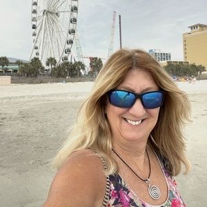 Meet your Posher, Anita